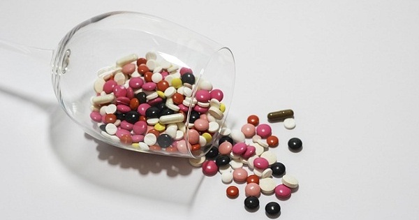 Erection Pills The 7 Dangers of Prescription Medications