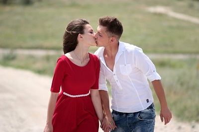 kiss